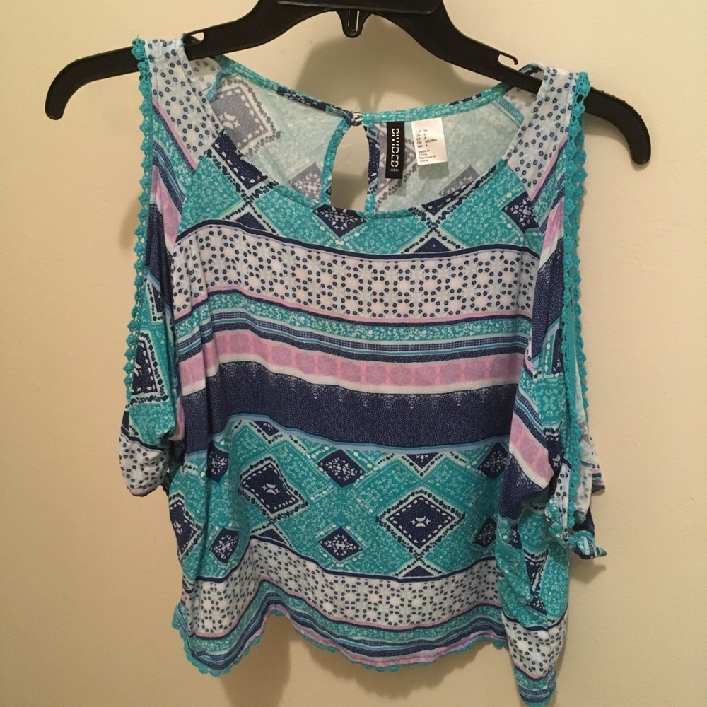 Divided/H&M Open-Shoulder Top